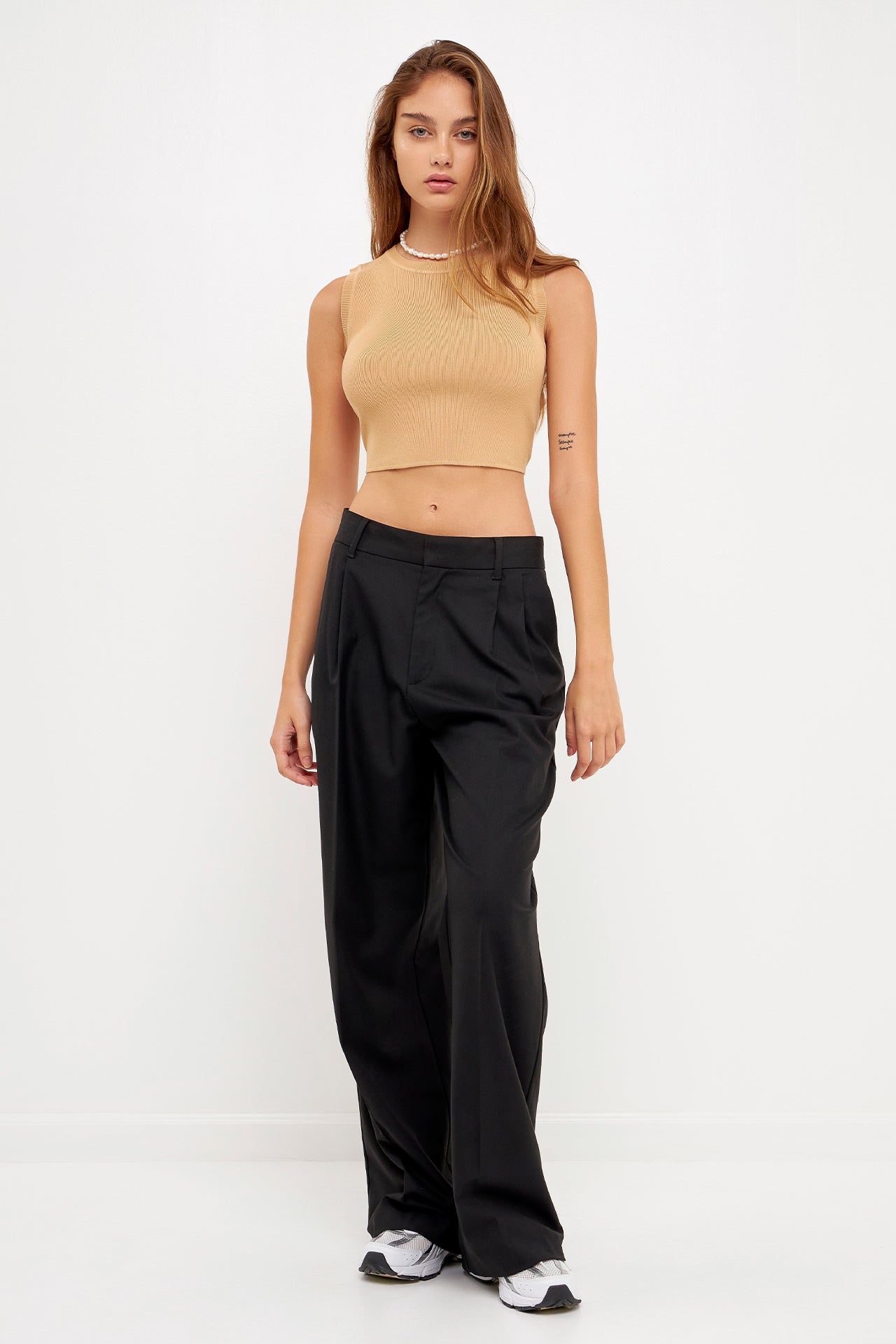 Knit Crew Neck Cropped Tank Top