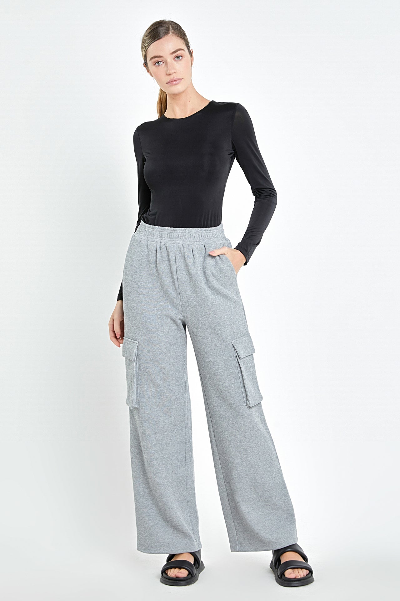 Wide Knit Pants with Pockets