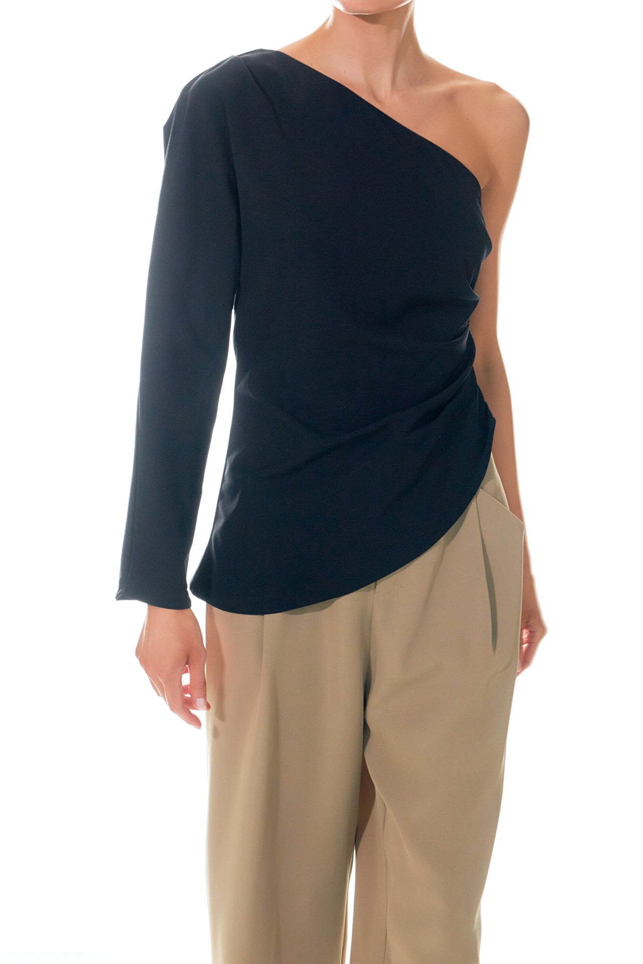 Asymmetric Ruched Top