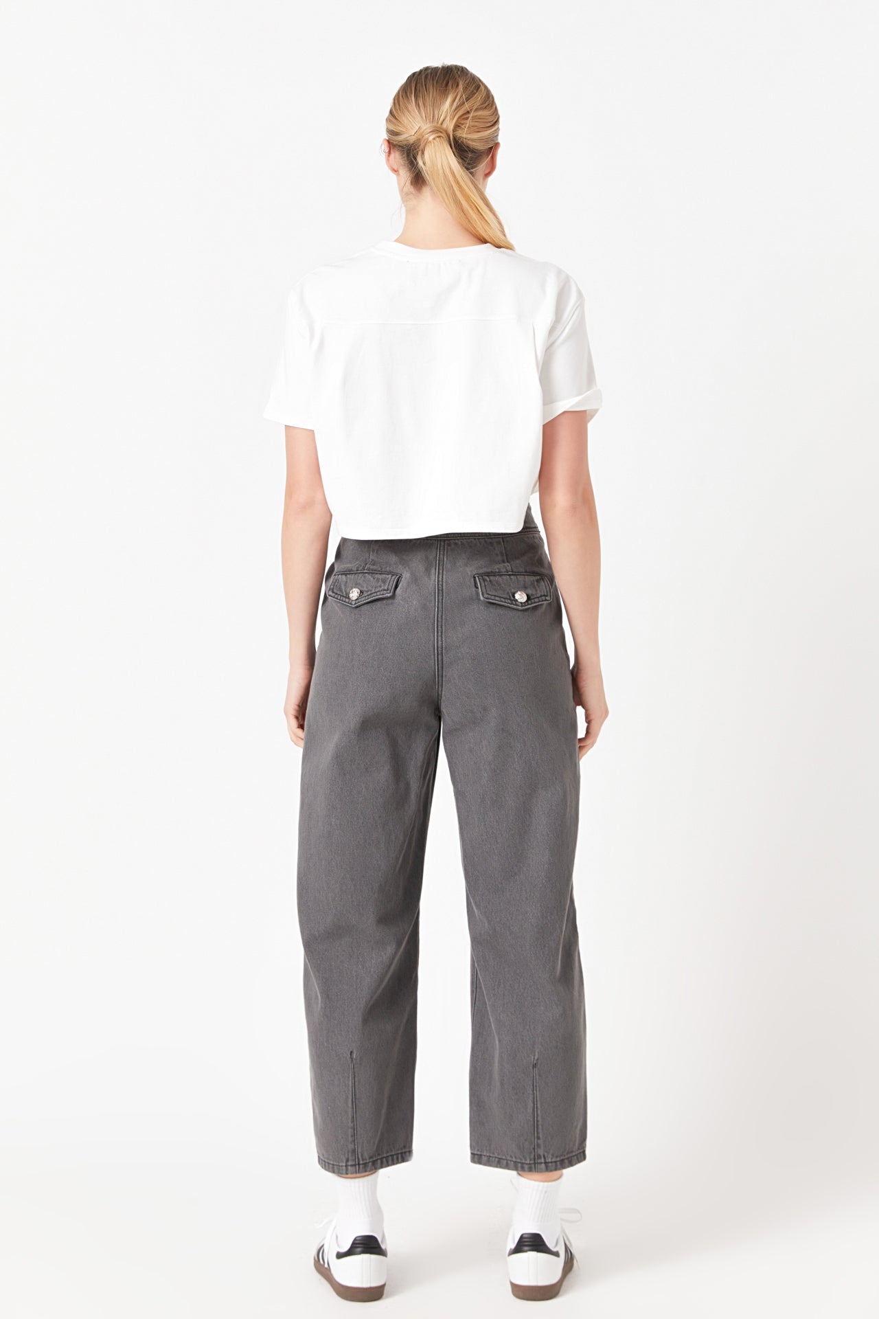 Cropped Top with Elastic Band