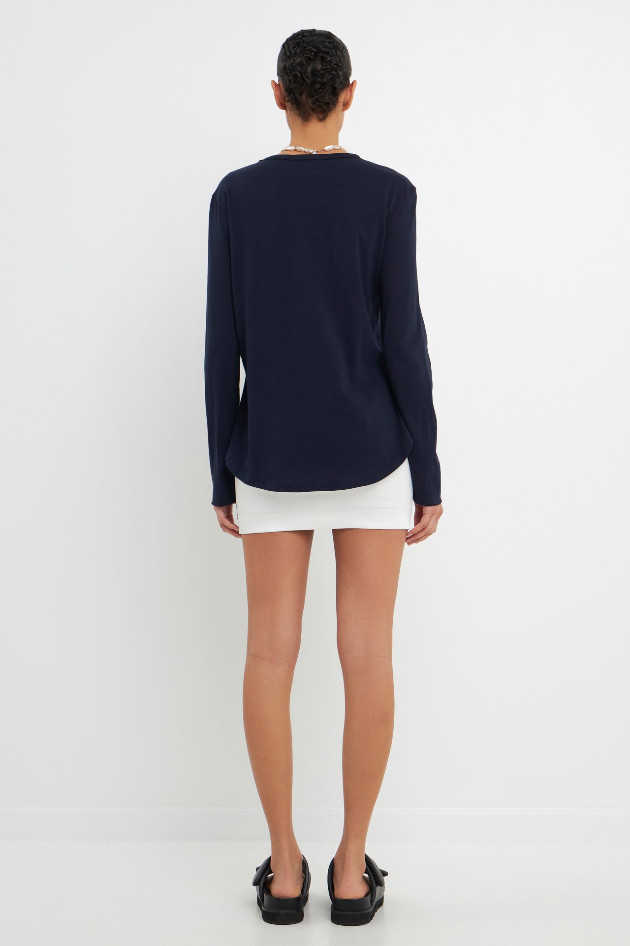 Classic Round Neck Long Sleeve