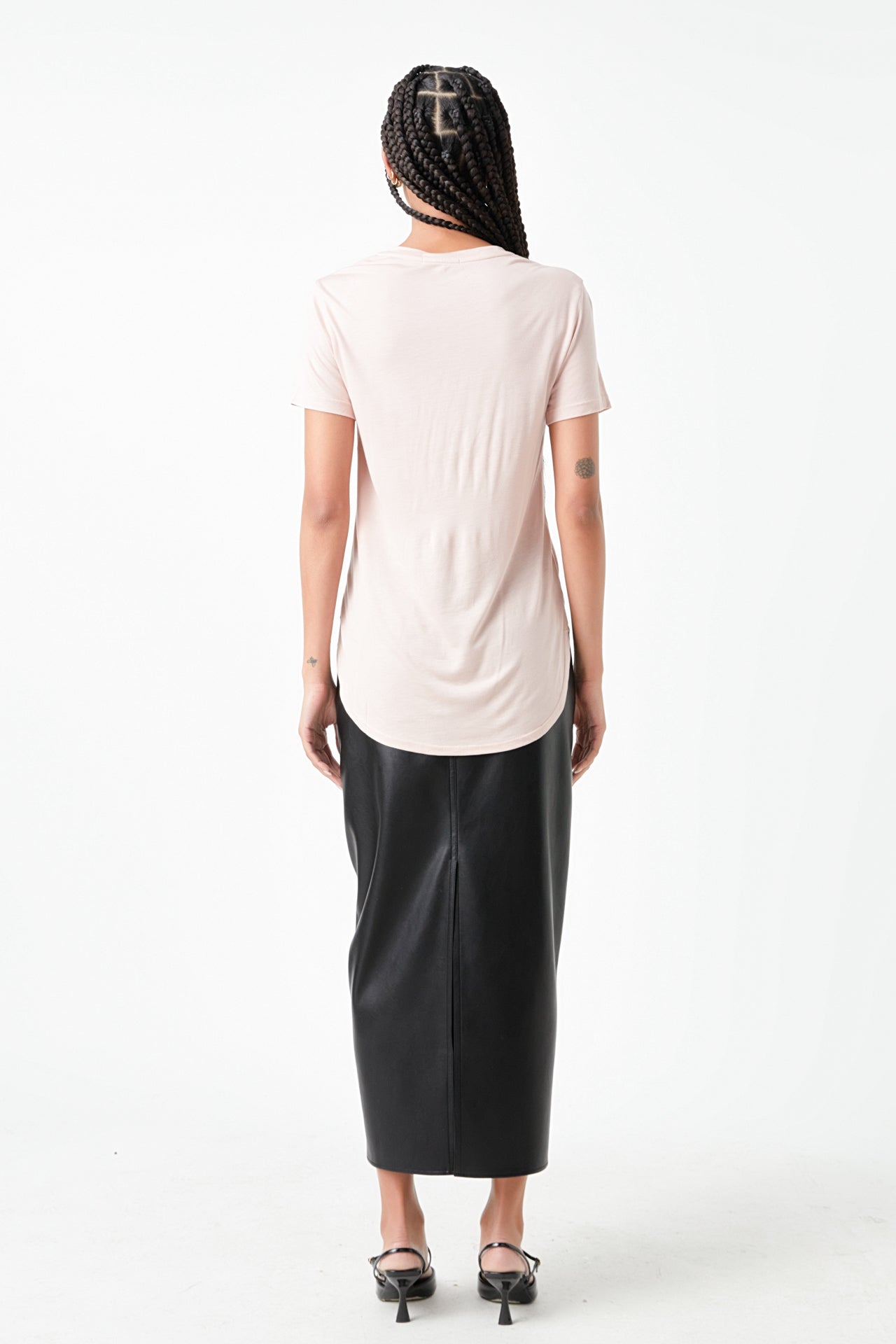 Classic Round Neck T-shirt With Round Neck