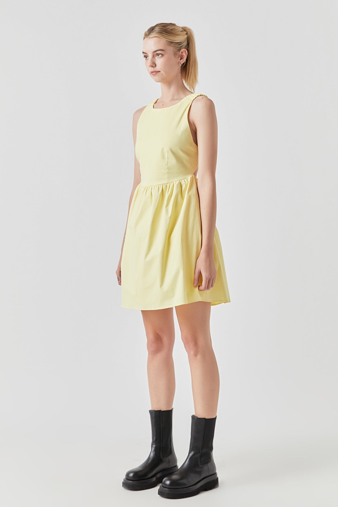 Open Elastic Back Mini