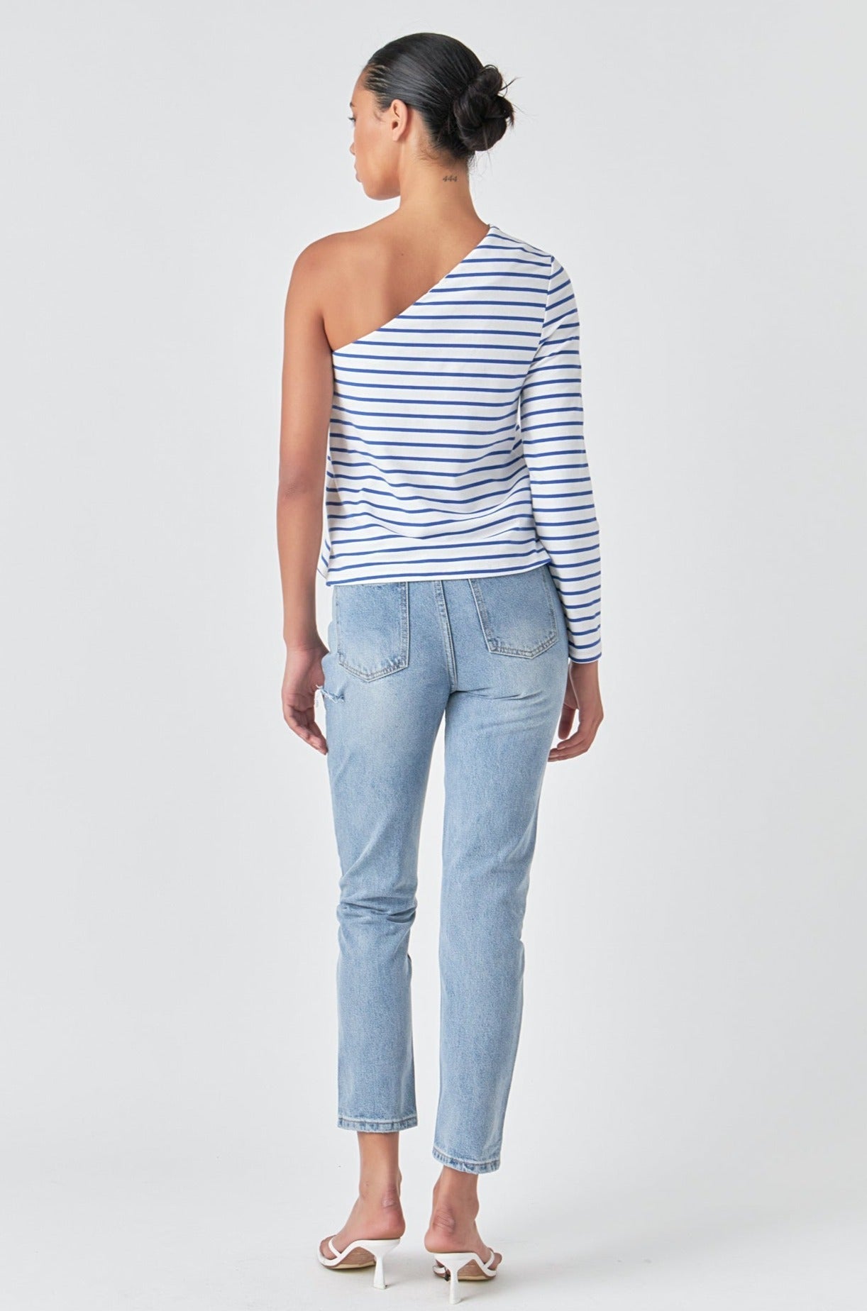 High Waist Ripped Jeans