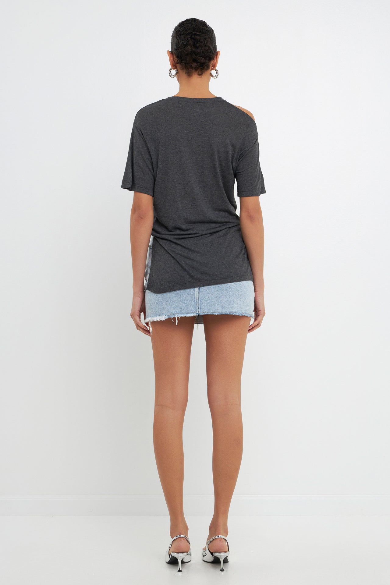 T-Shirt with Cutout Shoulder Detail