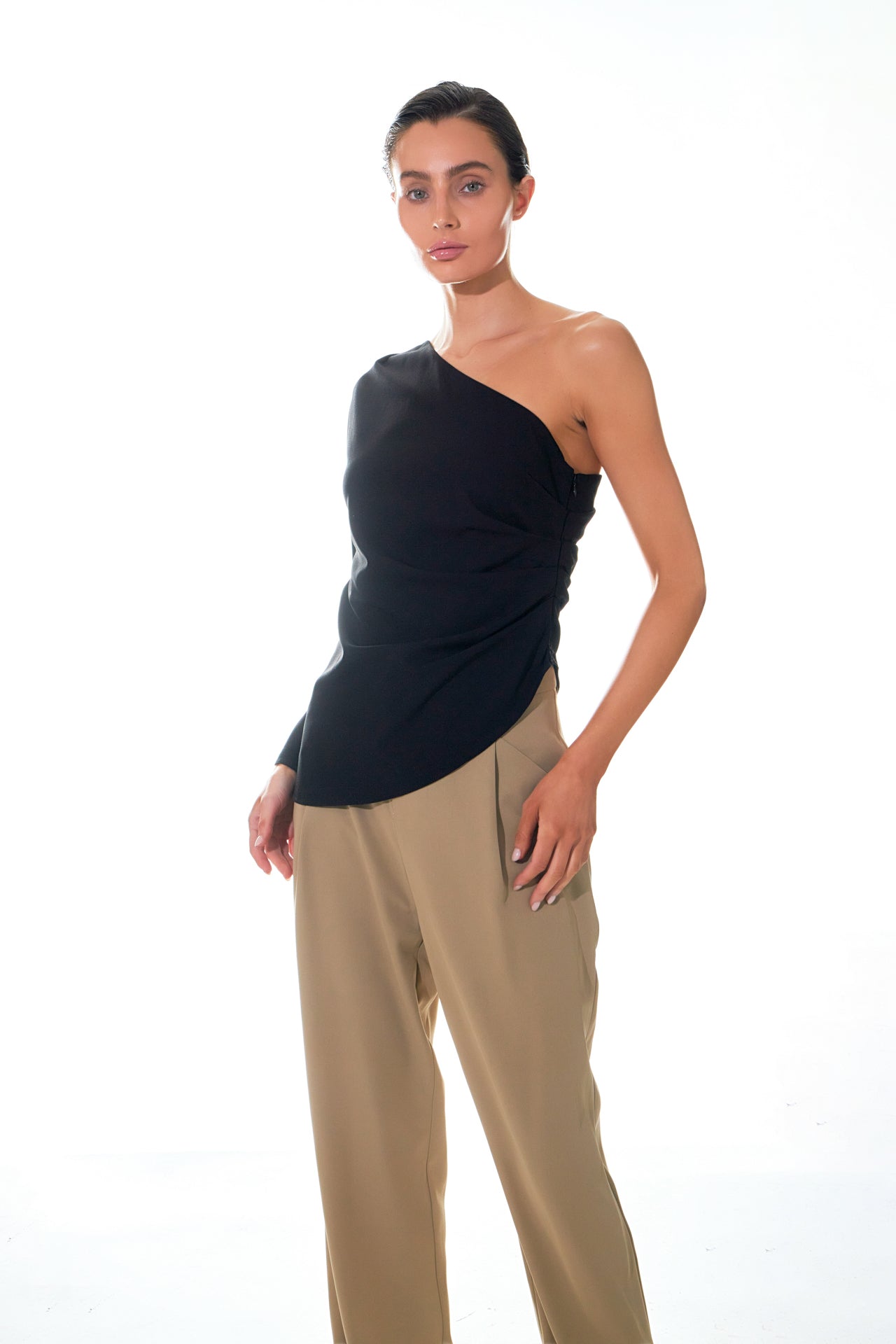 Asymmetric Ruched Top