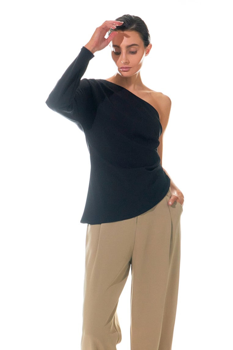 Asymmetric Ruched Top