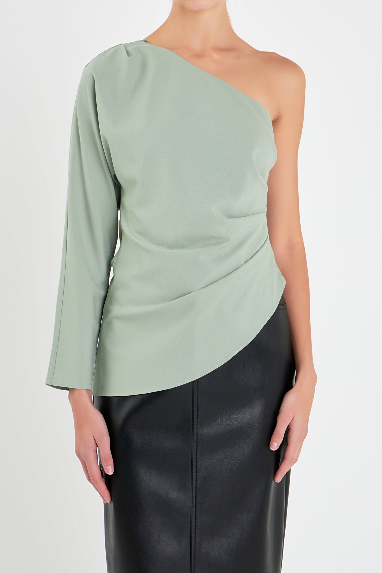 Asymmetric Ruched Top