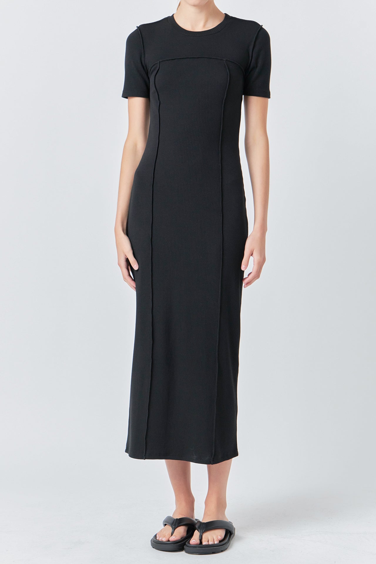 Overlock Piping Knit Maxi Dress