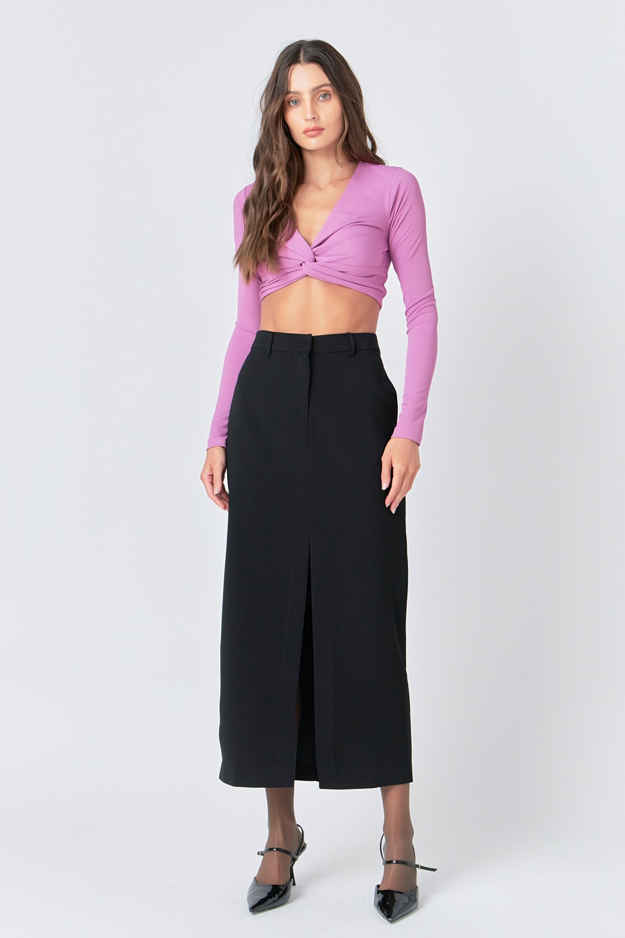 Front Twist Cropped Long Sleeve