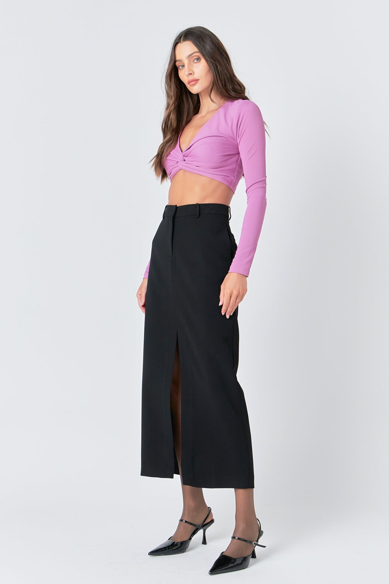 Front Twist Cropped Long Sleeve