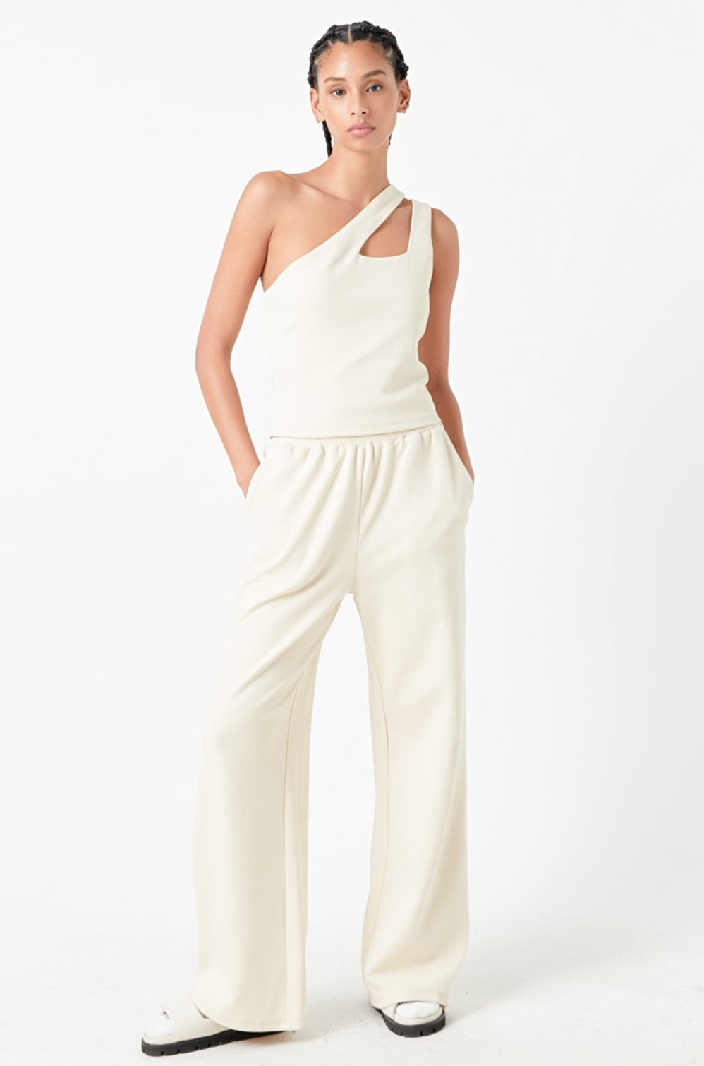 Cut-Out Detail Tank Top