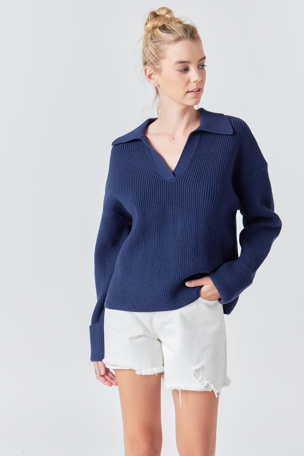 Collar V neck Knit Top