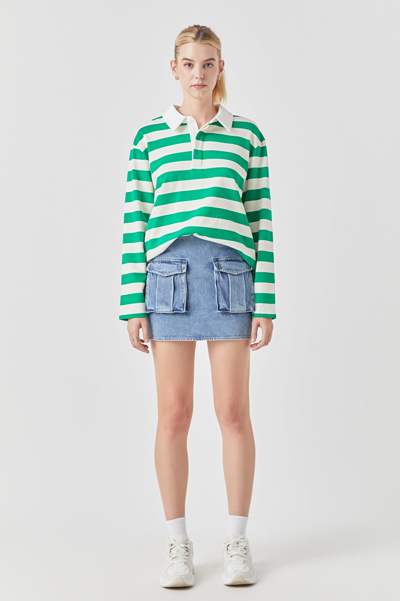 Stripe Collar Sweatshirt