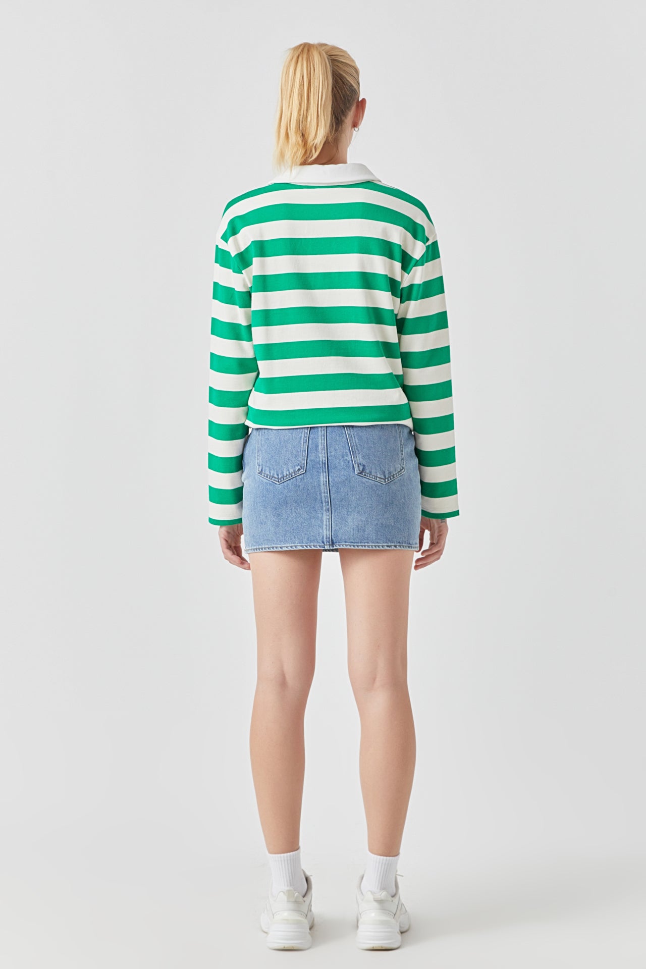 Stripe Collar Sweatshirt